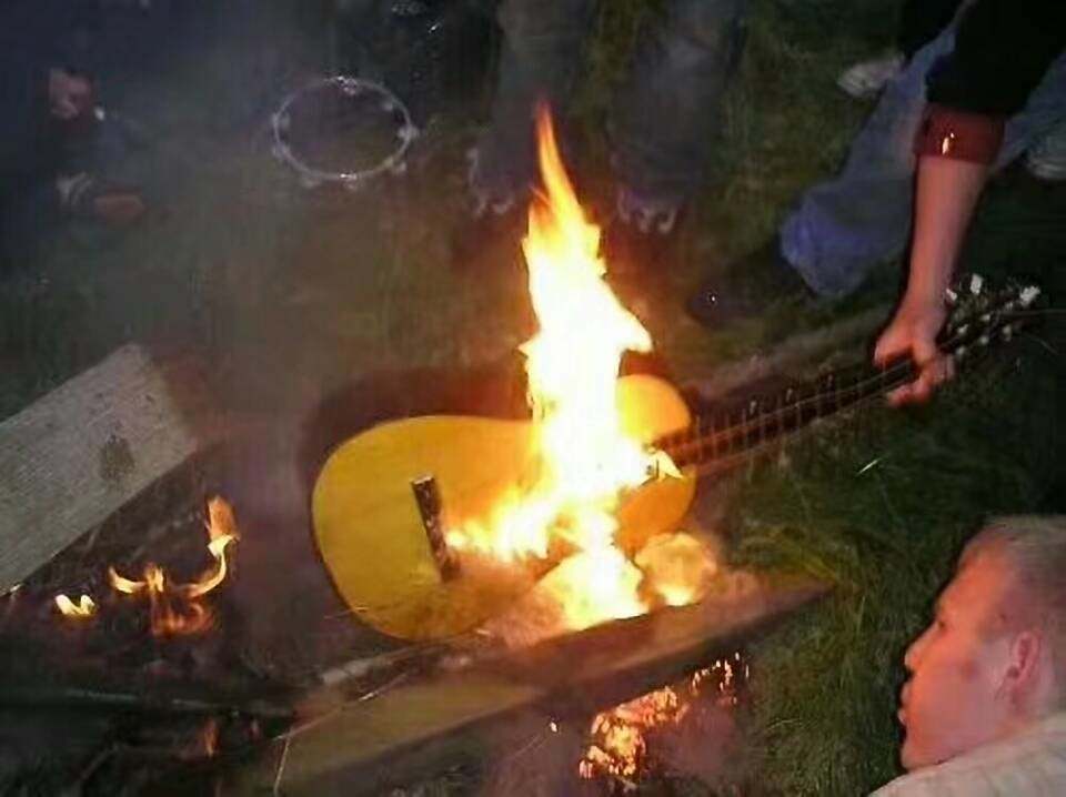 吉他入门之怎么选购吉他,吉他入门怎么挑选吉他