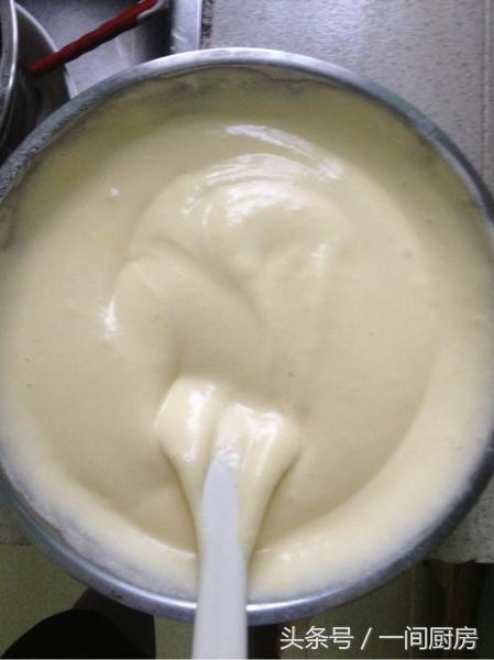 怎么用电饭锅做出蓬松柔软的蛋糕,用电饭煲做出蓬松柔软的蛋糕