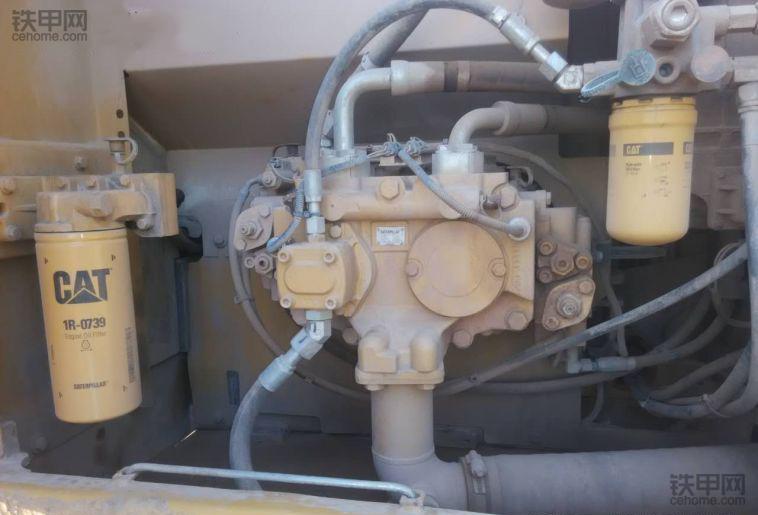 卡特彼勒挖掘机320d好用吗,三一挖掘机和卡特彼勒怎么选