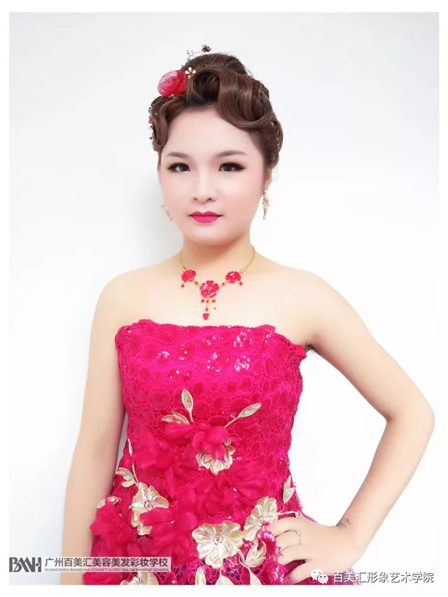 欧式时尚party妆,一般用于晚宴妆影视妆舞台妆