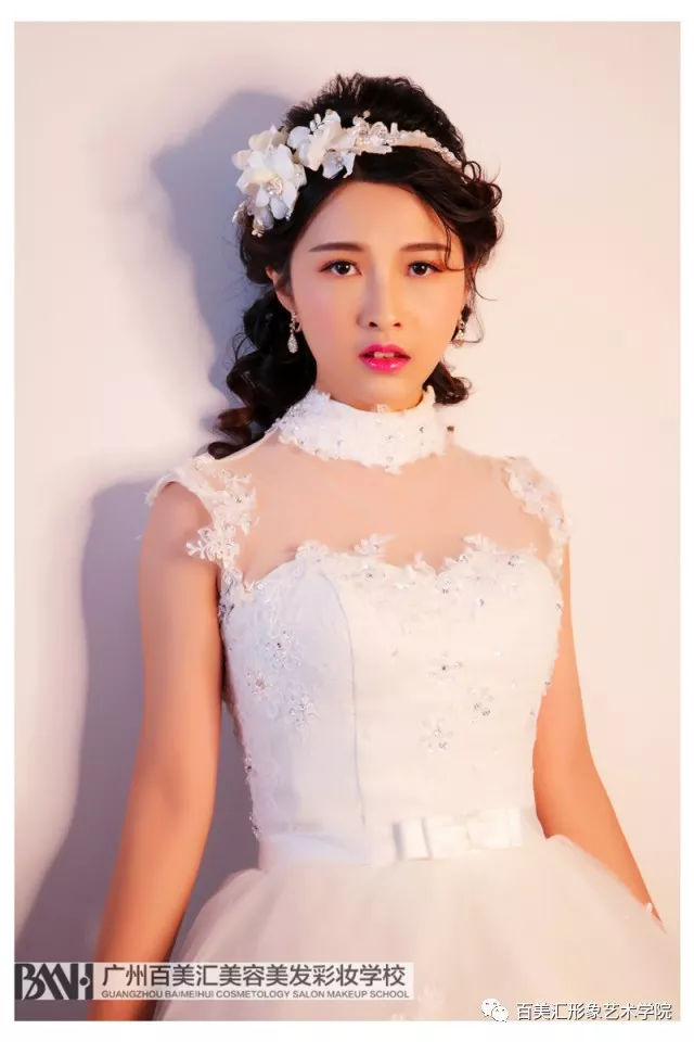 欧式时尚party妆,一般用于晚宴妆影视妆舞台妆