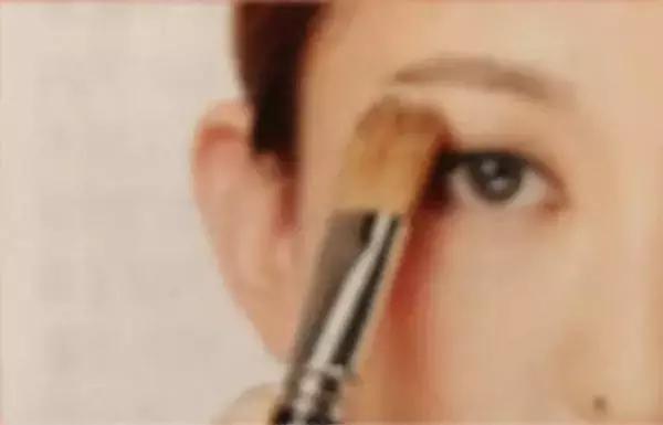 修眉画眉画法教程,浓眉如何画眉妆