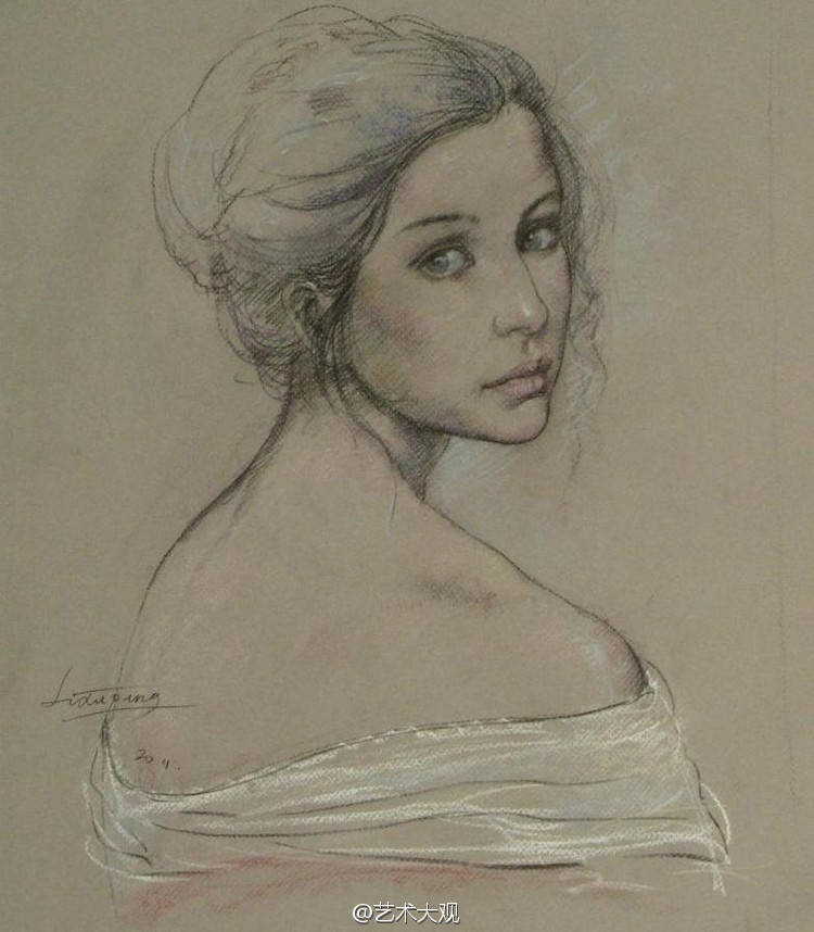 素描唯美肖像图,人物肖像素描高级教学