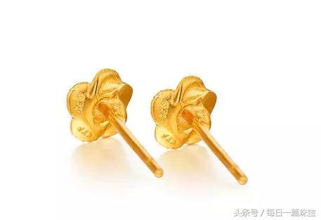 耳钉耳针断裂修复,黄金耳钉回头脱落怎么修复