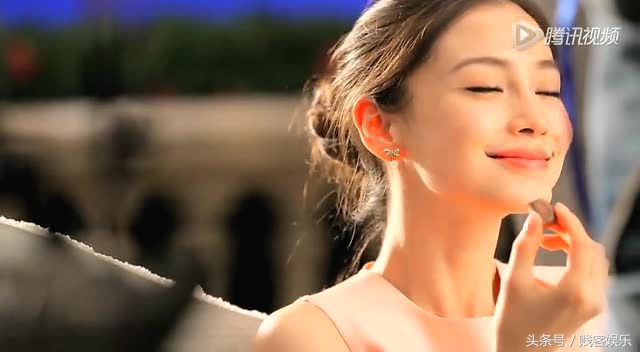 赵丽颖杨颖广告对比,赵丽颖杨颖德芙