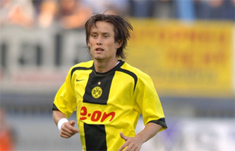 也许很多人快忘记你了，但我依然怀念“足坛莫扎特”的五大瞬间