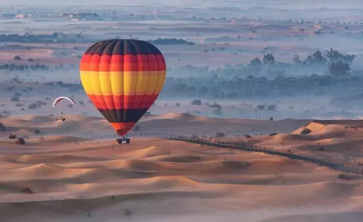 迪拜上天下海冲沙攻略,迪拜沙漠冲沙一日游