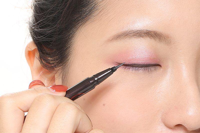 化妆袋大容量高颜值,大眼持妆液体眼线笔