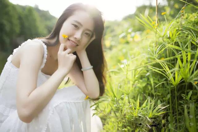 长痘痘的原因和护肤方法,长上火痘如何护肤