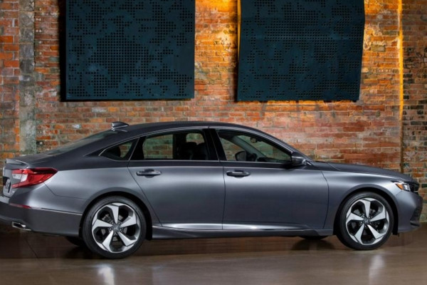 十代雅阁1.5t是地球梦发动机吗,广汽本田2020款雅阁视频