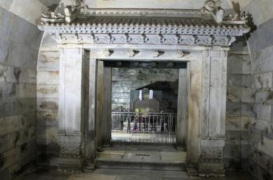 慈禧陵墓里有多少个宝贝,慈禧陵墓宝贝价值多少两