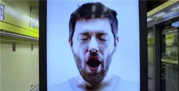 特别有创意的广告牌,勾魂面筋王广告牌