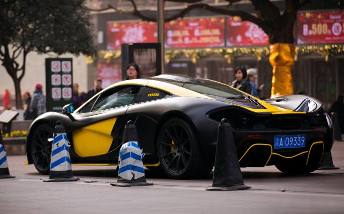 迈凯伦p1美国二手价格,迈凯伦p1全新出售