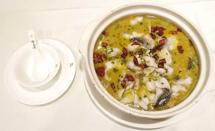 肉蟹煲最正宗的来自哪里,哪的肉蟹煲最好吃