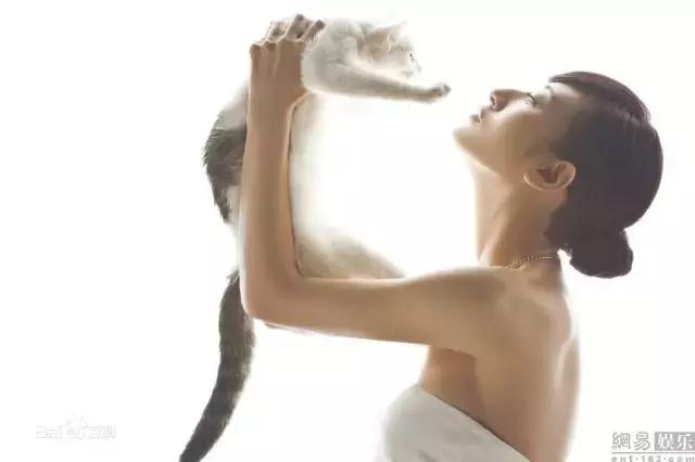 陷“三级片”风波、当过雅妓的“横店女王”为何不火？