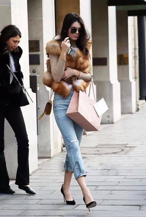 皮草背心马甲搭配保暖,皮马甲怎么穿保暖