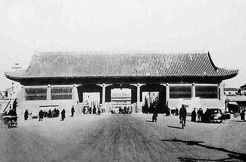 百感交集涌上心头,百感交集和感慨万千