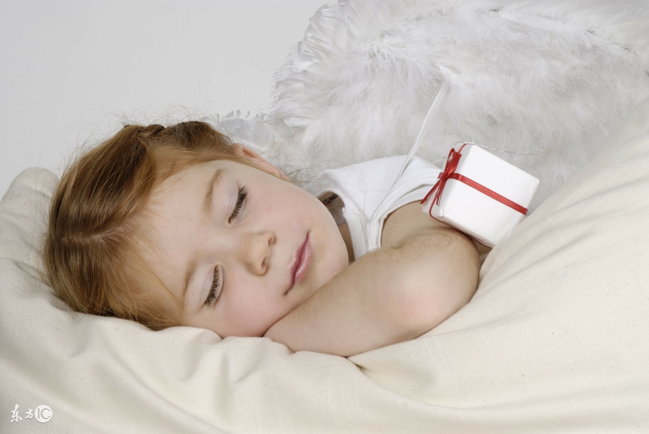 婴儿枕秃是缺钙吗很多家长都错了,宝宝有枕秃就一定是缺钙引起的么