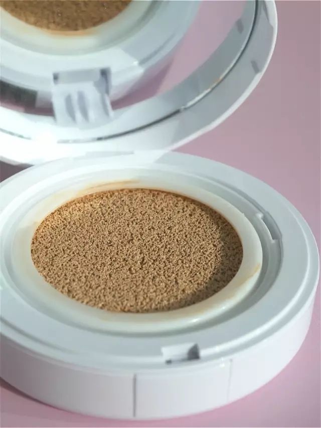 yslniki气垫和阿玛尼蓝气垫测评,ysl气垫推荐公认好用第一名测评