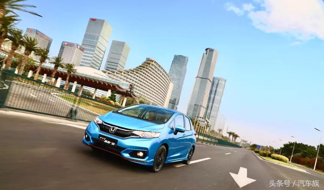 配置低性价比高的车,配置低的好车