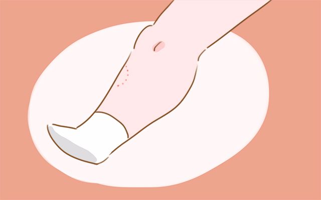 为什么宝宝睡觉要穿袜子，育儿知识从小脚丫抓起