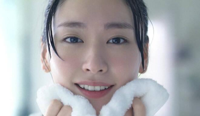 保湿补水方法韩国,韩国补水保湿三部曲