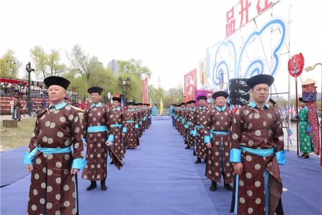 开江鱼美食节松花湖,吉林市品尝开江鱼美食宣传视频