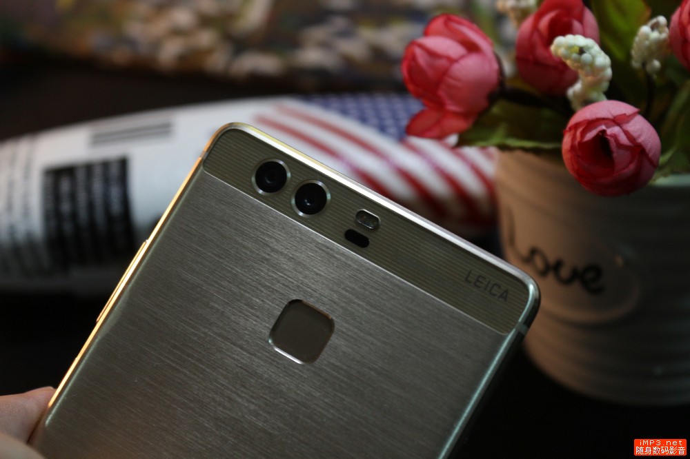 徕卡加持影像旗舰,华为p9是不是第一部徕卡双摄手机