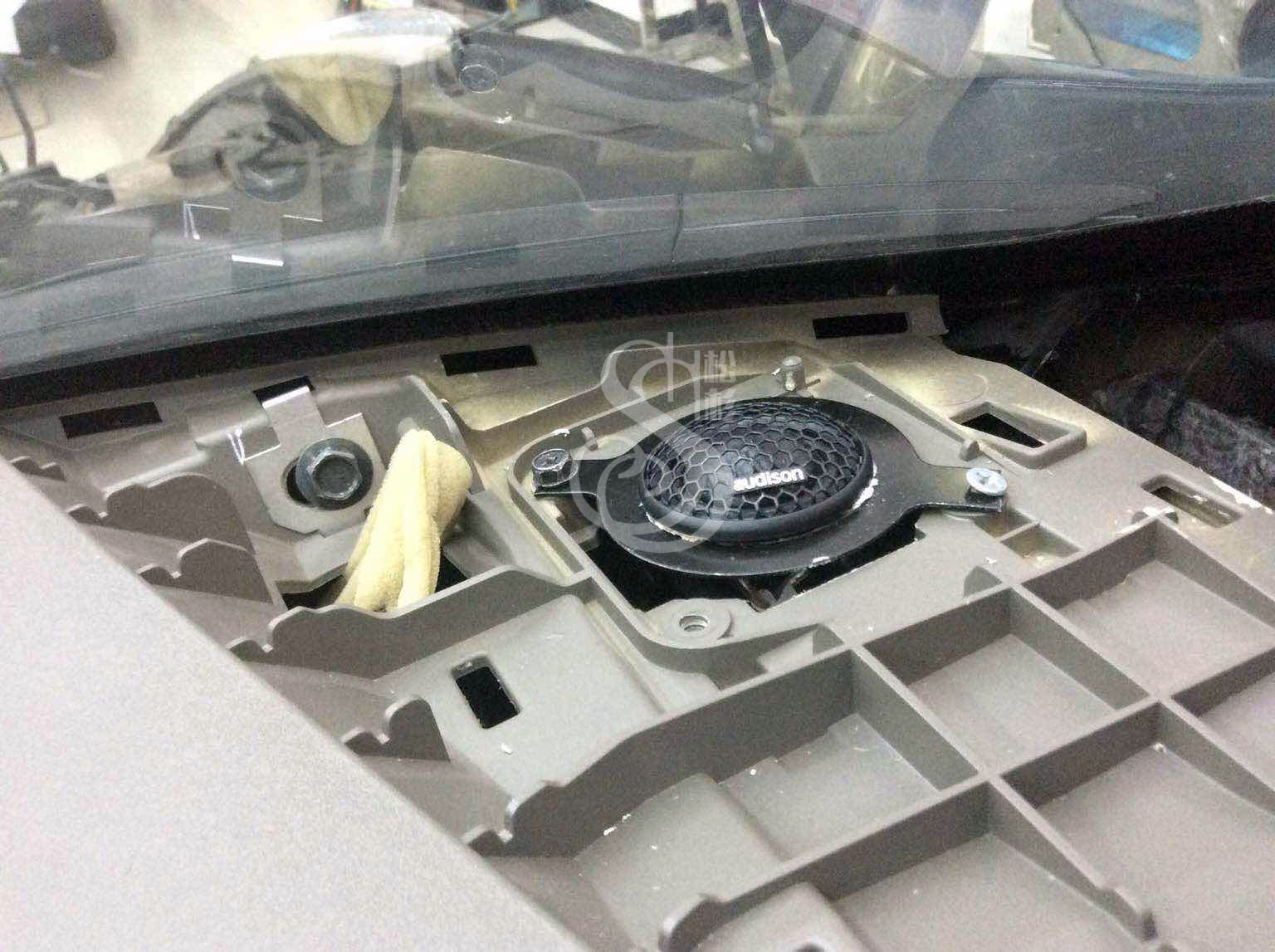 日产天籁改什么喇叭好,日产天籁音响升级