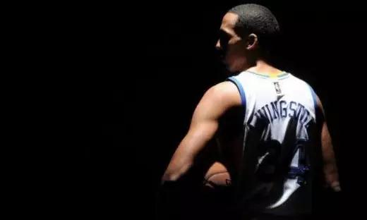 肖恩利文斯顿退役感言,肖恩利文斯顿原视频