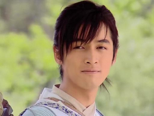 男明星有胡子和没胡子的区别,没了胡子的男明星有多帅