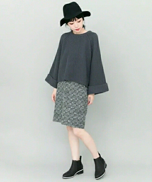 春装新款2022搭配简约高级韩版,春装这样搭配让你显瘦更显甜美