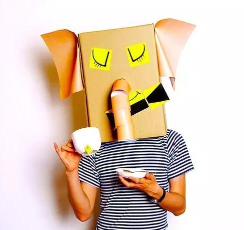 用废纸板可以给孩子做什么玩具呢,用废纸壳可以给孩子做哪些玩具