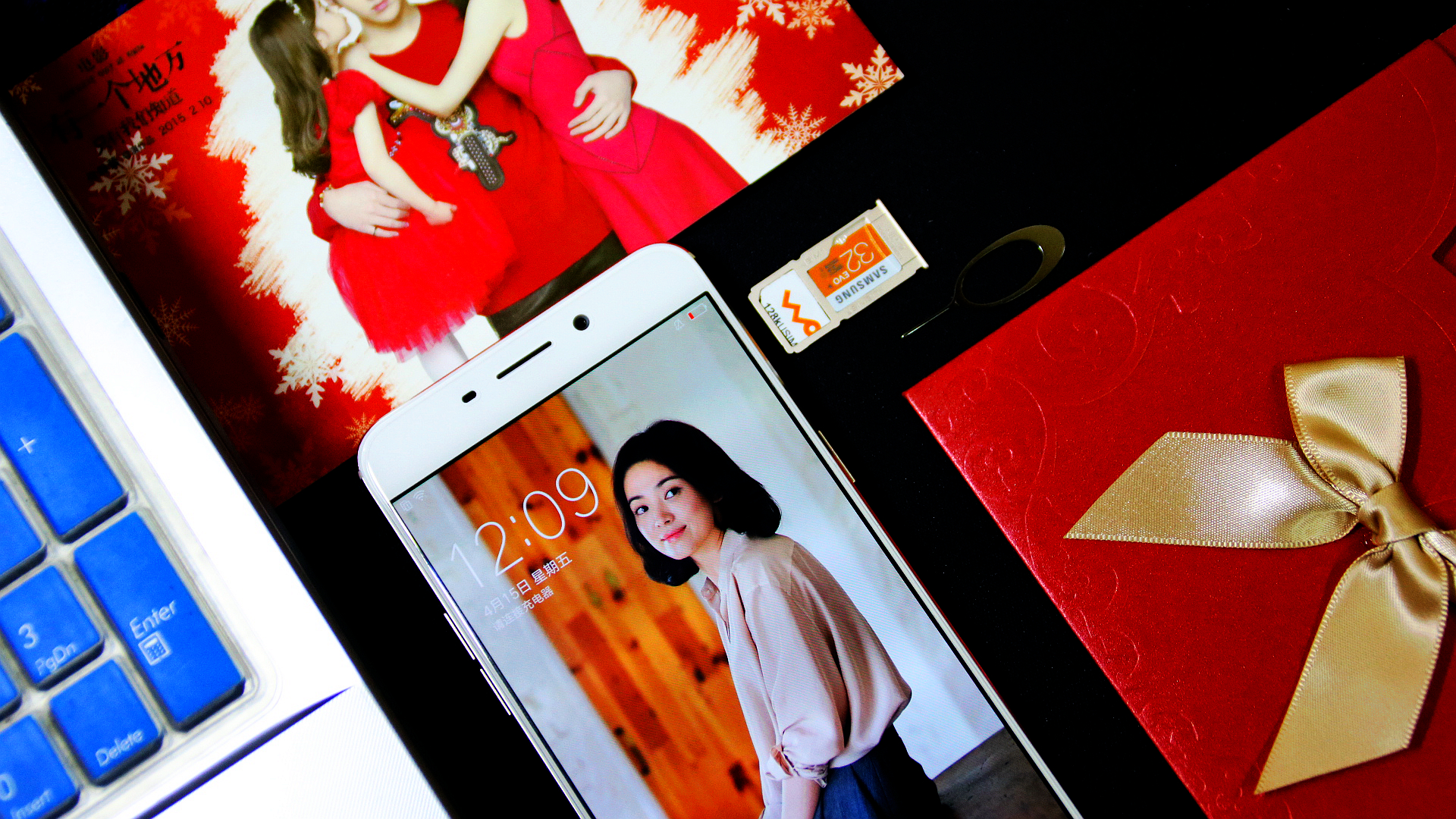 杨幂李易峰代言的手机oppo,李易峰代言oppo手机现在的价格