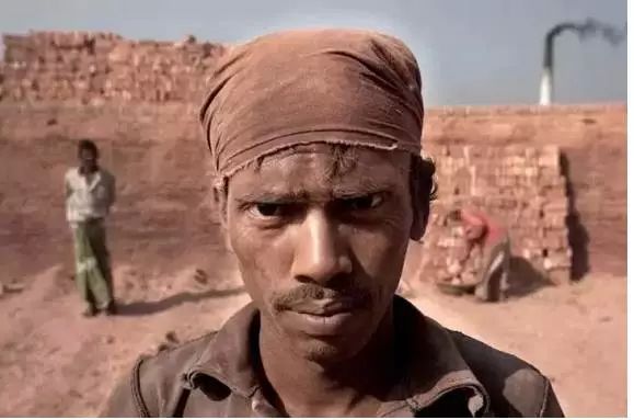 年底了该辞职就辞职吧,年底了不应该辞职