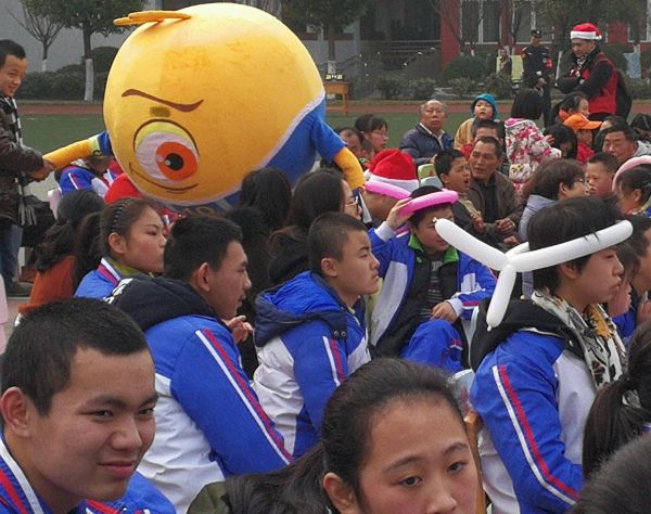 萨马兰奇开幕式,萨马兰奇气排球邀请赛开幕式