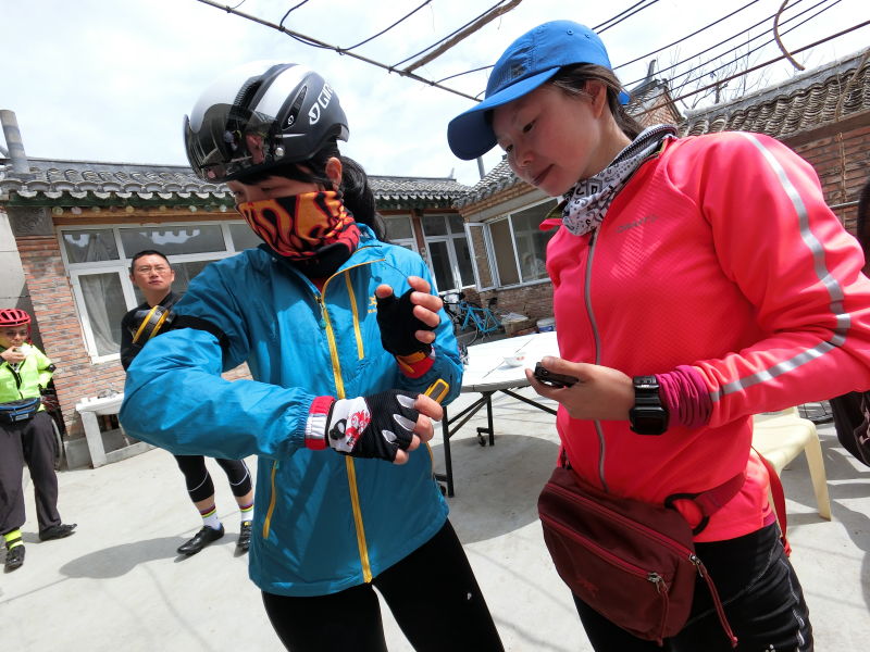 卡西欧fr100跟fr10,卡西欧运动相机FR100