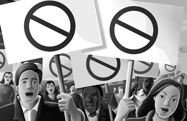 伦敦市民抢水忙——激光打标机打过标没啊