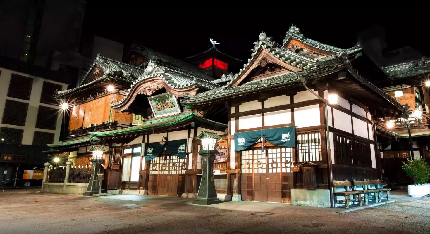 鍥涘浗宀涚箒浣撳瓧,鍥涘浗宀涙湁鍝簺浼犺