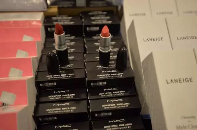 香港海关查获72万假化妆品,海关查获日本护肤品