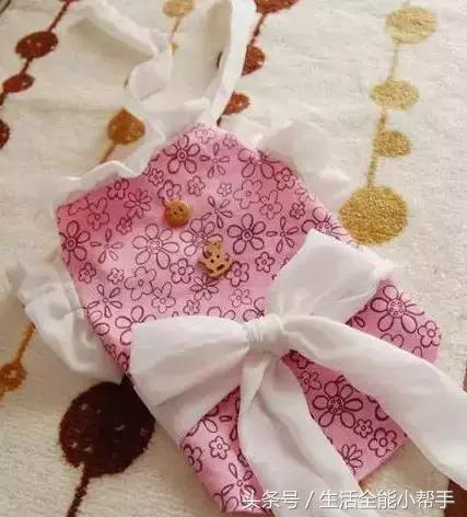 旧衣服怎么给狗狗做小衣服,夏天旧衣服给狗狗做衣服教程