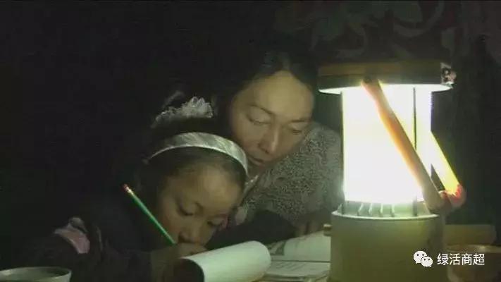 多功能太阳能马灯露营灯,马灯太阳能野营灯