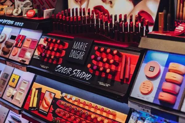 超平价的实用国货彩妆,比较受欢迎的国货彩妆