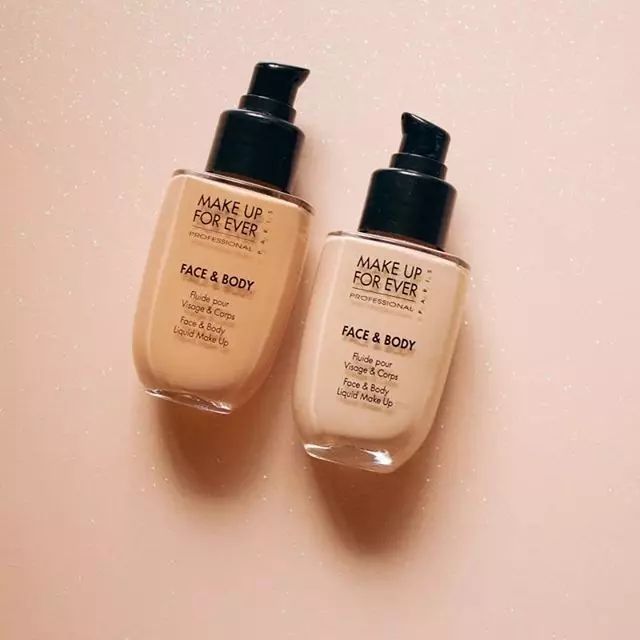 轻薄不脱妆粉底,轻薄持久粉底推荐