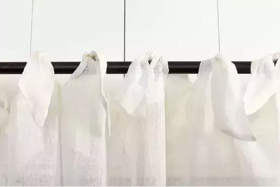 窗帘怎么挂上去妙招,窗帘怎么挂是正确的视频