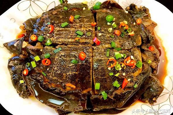 红烧甲鱼家常做法简单又好吃视频,甲鱼可以和什么菜一起红烧最好吃