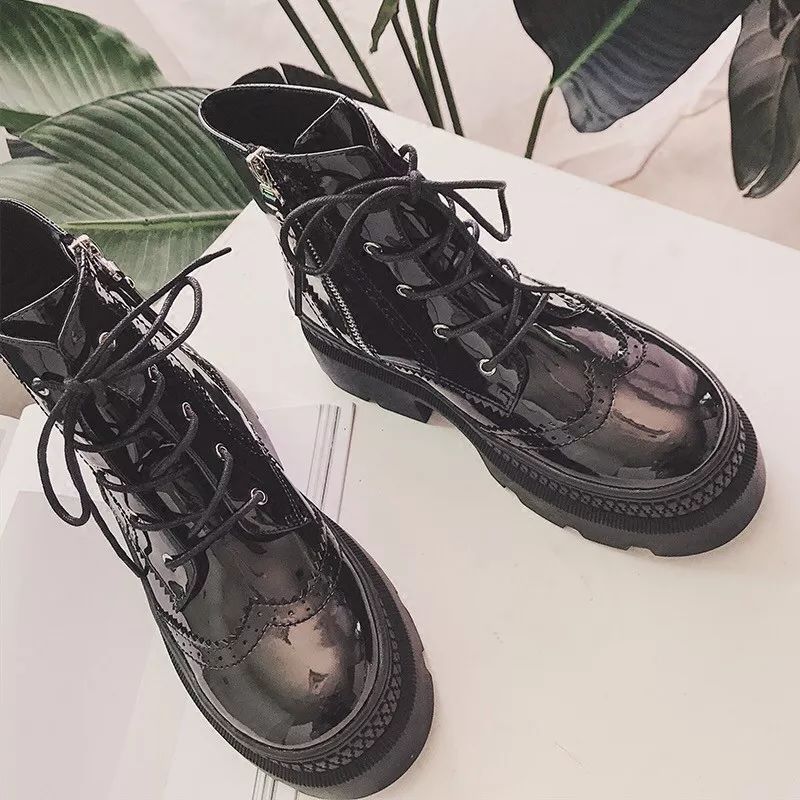 杨幂秋冬新款靴,杨幂热巴唐嫣同款