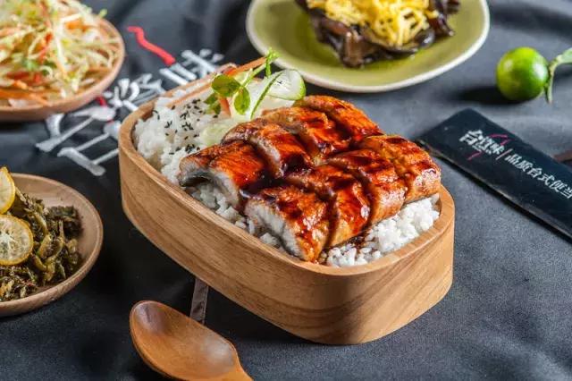 如何加盟台资味外卖快餐,台资味卤肉饭加盟费