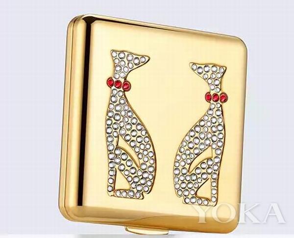 2018年汪星人入侵!各大品牌狗狗图案限定版彩妆萌翻了