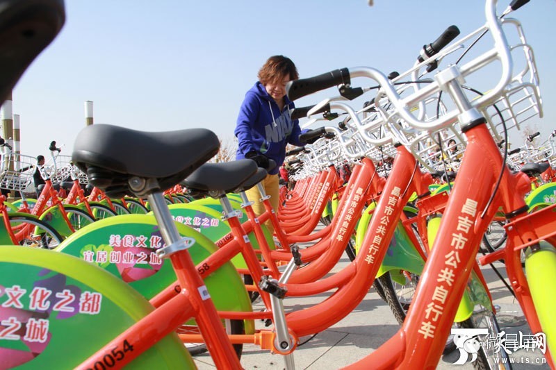 徐州公共自行车租赁卡在哪里办,昌吉公共自行车投放电话